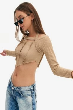 Solado Seam Detail Asymmetrical Hem Crop Top -SOLADO Shop jpeg f07f1e19 0dab 499a 8ae1 ad19fe5bea10 1800x1800