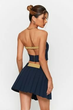 SOLADO Colorblock Cut Out Button Decor Tube Crop Top -SOLADO Shop jpeg f2672312 2aef 4f6b 820e 6d76dfe76f0c 1800x1800