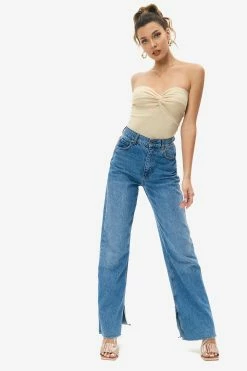 Solado Twist Front Knitted Tube Tank Top 10 Solado Twist Front Knitted Tube Tank Top -SOLADO Shop jpeg f4b8b88b 2a1f 4010 a42d 83a15a3d6ffc 1800x1800