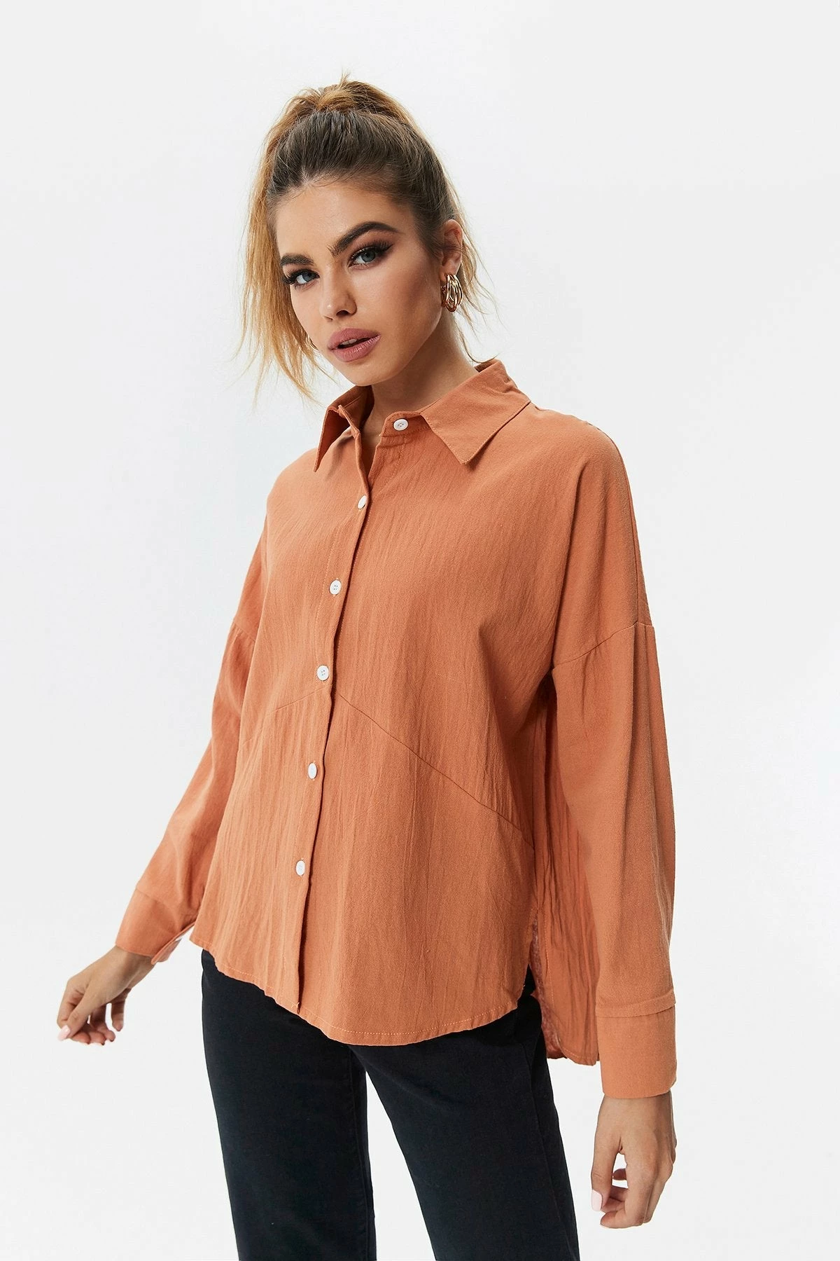 Solado Curved Hem Solid Long Sleeve Blouse 11 Solado Curved Hem Solid Long Sleeve Blouse - Image 9