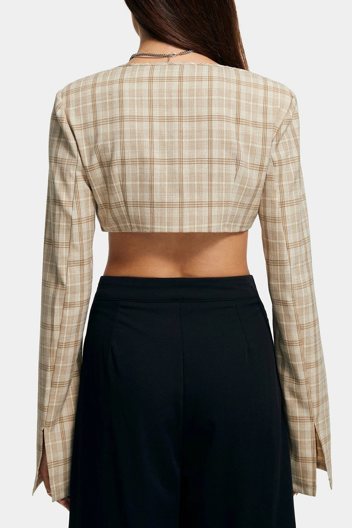 SOLADO Single Buttoned Check Print Long Sleeve Crop Top 9 SOLADO Single Buttoned Check Print Long Sleeve Crop Top - Image 7