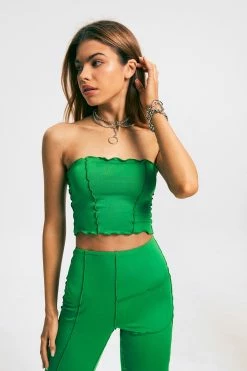 SOLADO Seam Detail Lettuce Trim Tube Crop Top