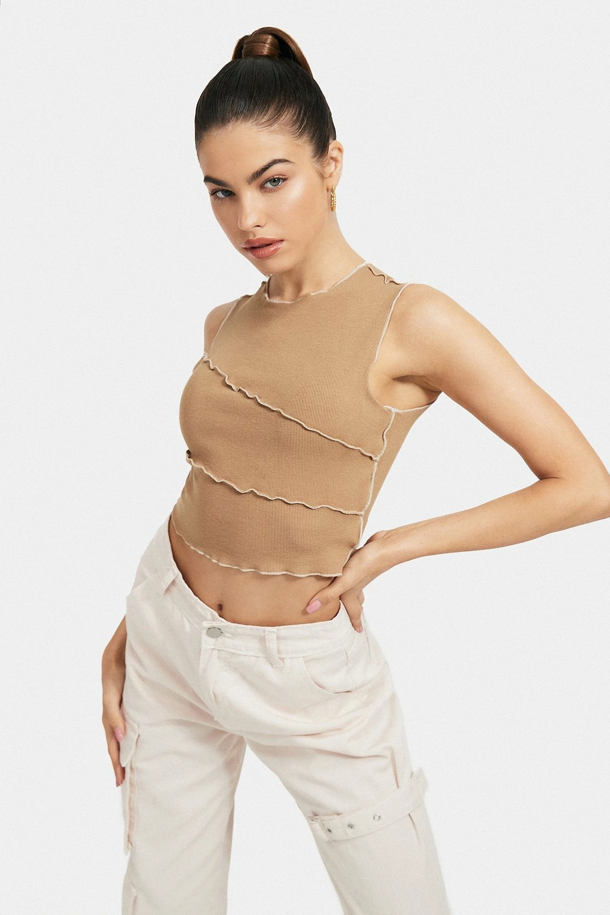 Solado Ribbed Seam Detail Sleeveless Tank Top 3 Solado Ribbed Seam Detail Sleeveless Tank Top
