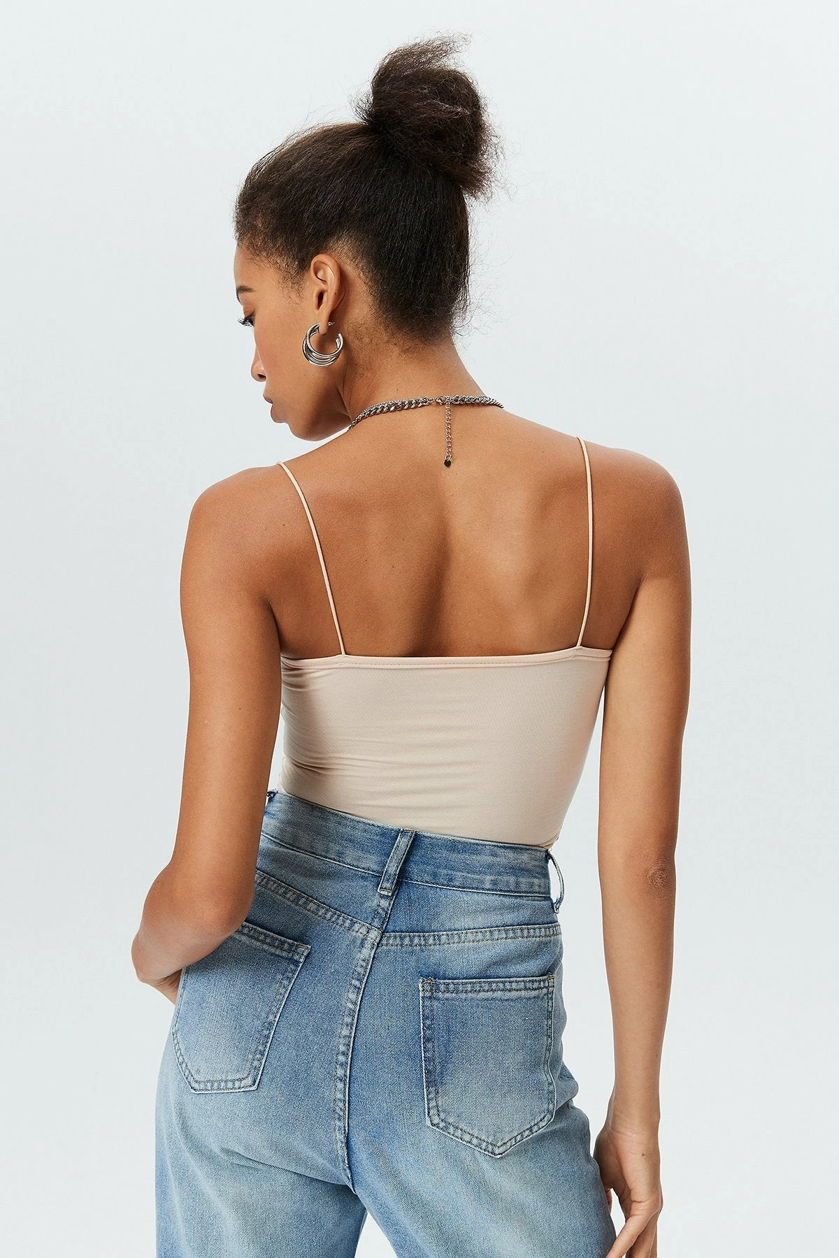 Solado Solid Backless Cami Crop Tank Top 12 Solado Solid Backless Cami Crop Tank Top - Image 10