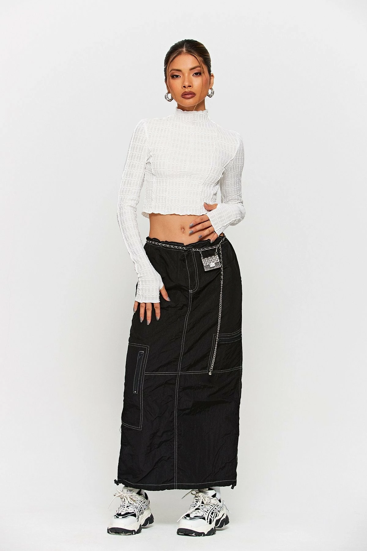 SOLADO Mock Neck Seam Detail Textured Long Sleeve Top 4 SOLADO Mock Neck Seam Detail Textured Long Sleeve Top - Image 2