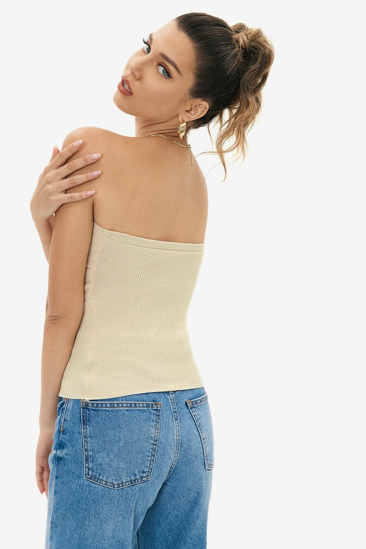 Solado Twist Front Knitted Tube Tank Top 4 Solado Twist Front Knitted Tube Tank Top - Image 2