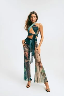 SOLADO Abstract Print Cross Wrap Backless Mesh Crop Top -SOLADO Shop jpeg ff09cfcc 0826 4107 b51d 719158d01f57 1800x1800